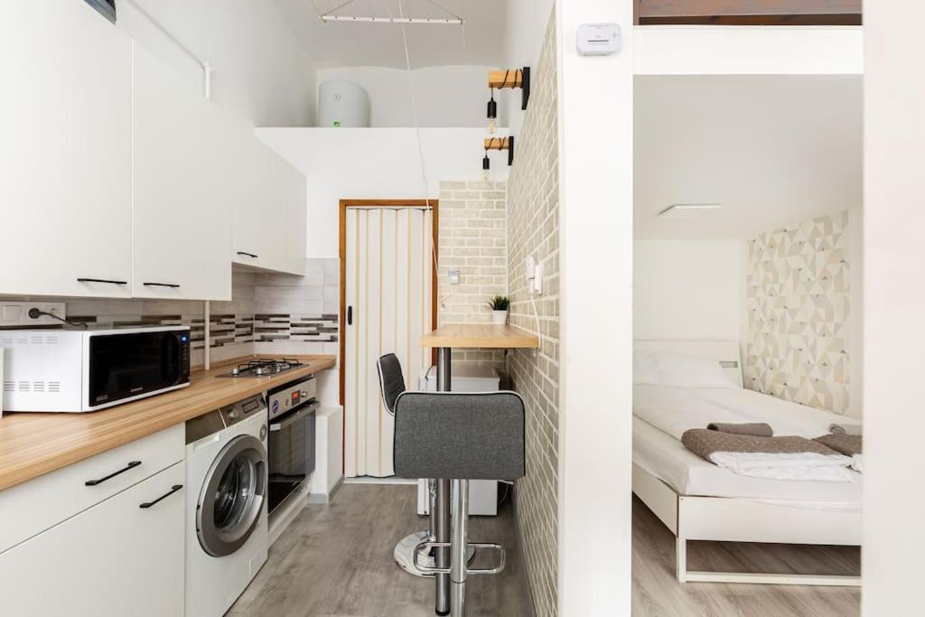 K5 Kis Apartment Budapest Eksteriør bilde