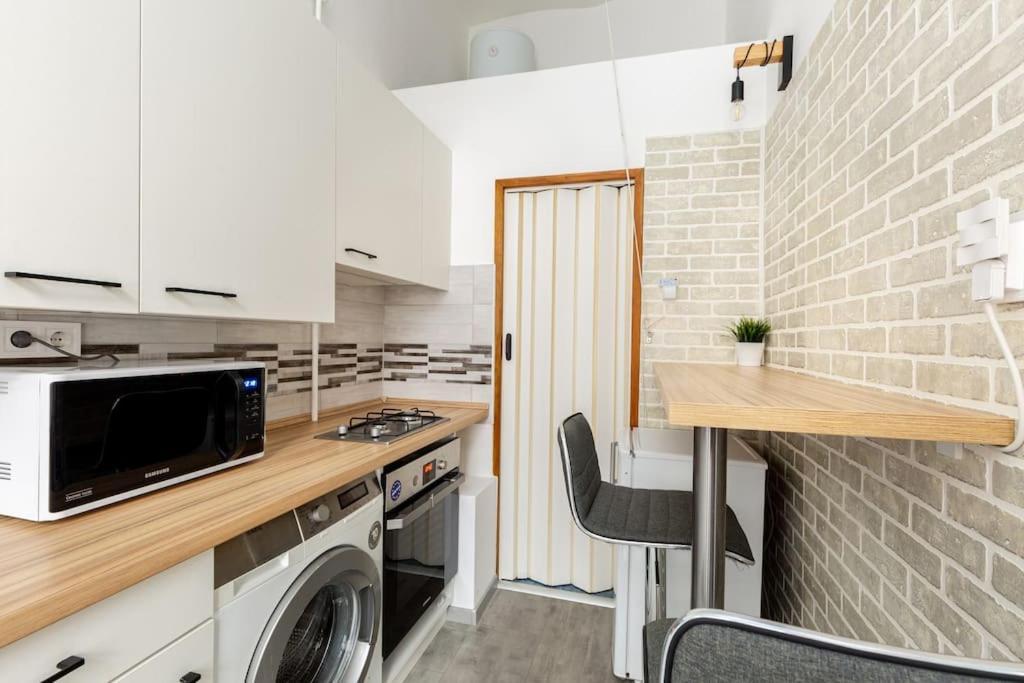 K5 Kis Apartment Budapest Eksteriør bilde